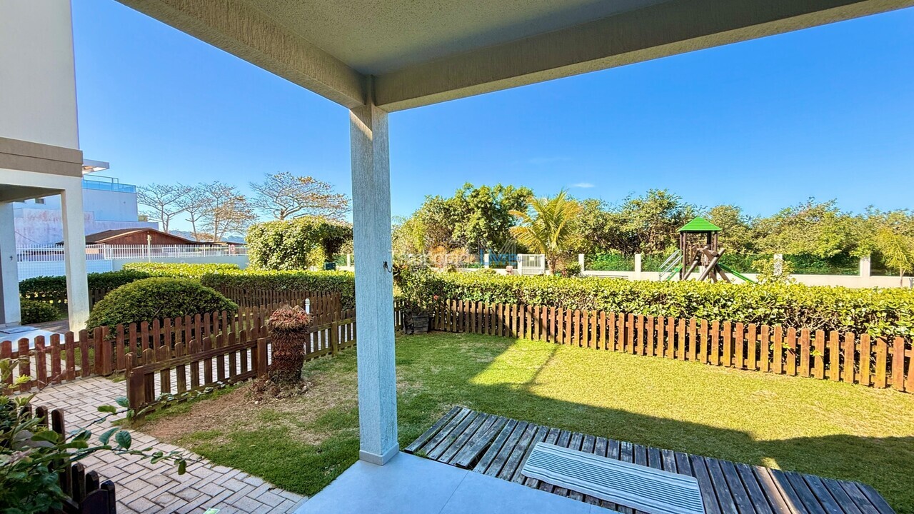 Casa para aluguel de temporada em Bombinhas (Canto Grande)