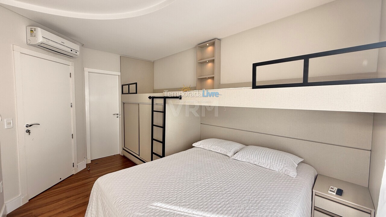 Casa para aluguel de temporada em Bombinhas (Canto Grande)