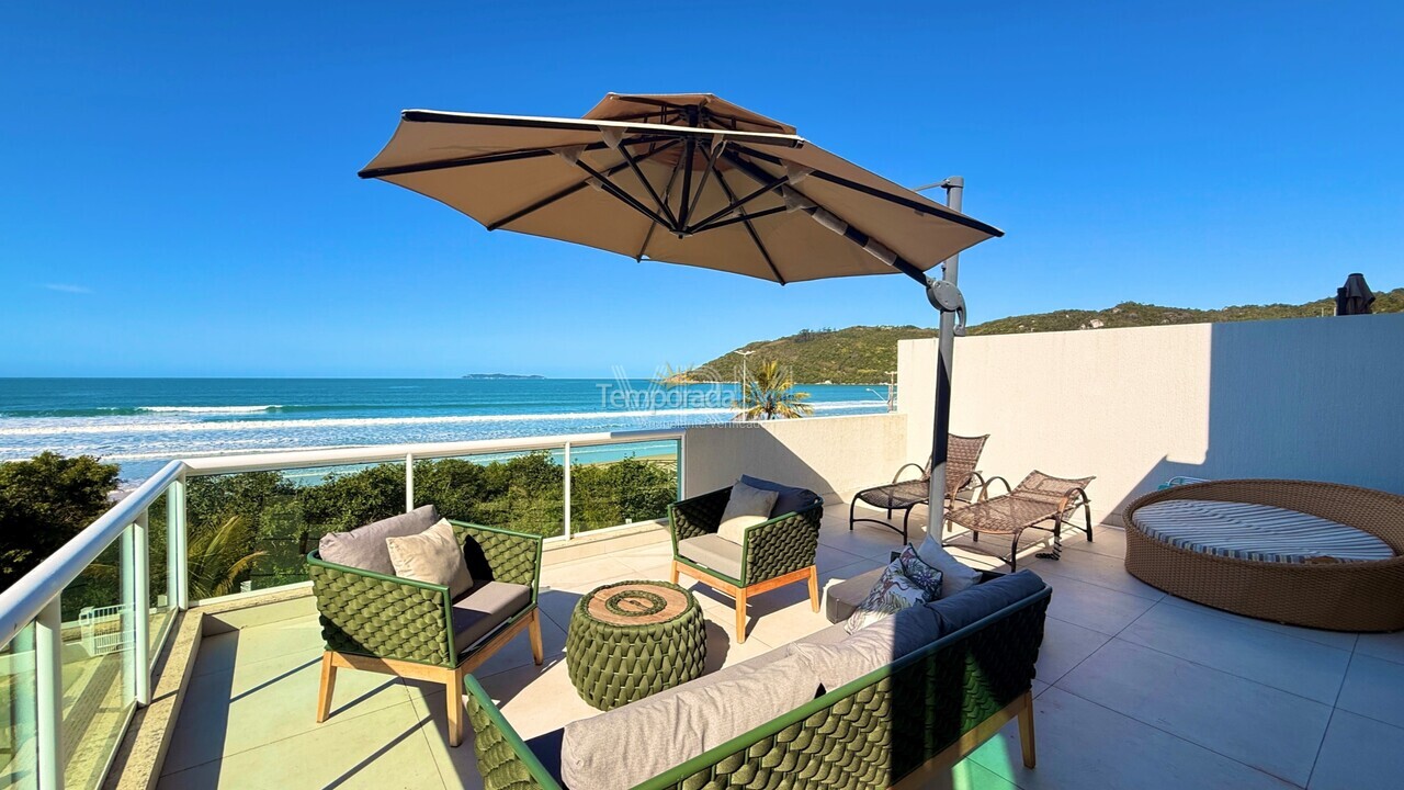 Casa para aluguel de temporada em Bombinhas (Canto Grande)