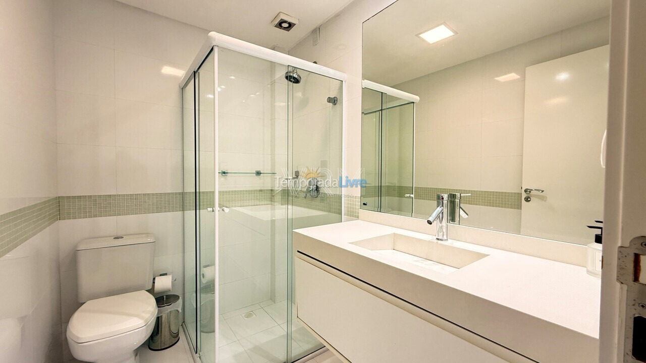 Casa para aluguel de temporada em Bombinhas (Canto Grande)