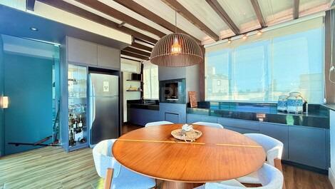 Triplex Beira Mar Com Piscina