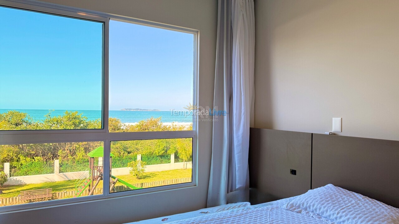 Casa para aluguel de temporada em Bombinhas (Canto Grande)