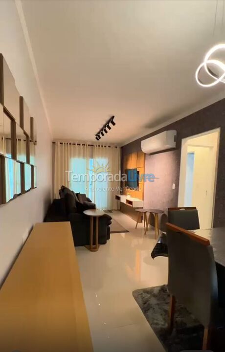 Apartamento para aluguel de temporada em Praia Grande (Praia do Caiçara)