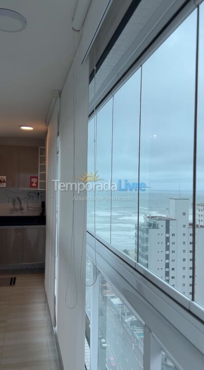 Apartamento para aluguel de temporada em Praia Grande (Praia do Caiçara)