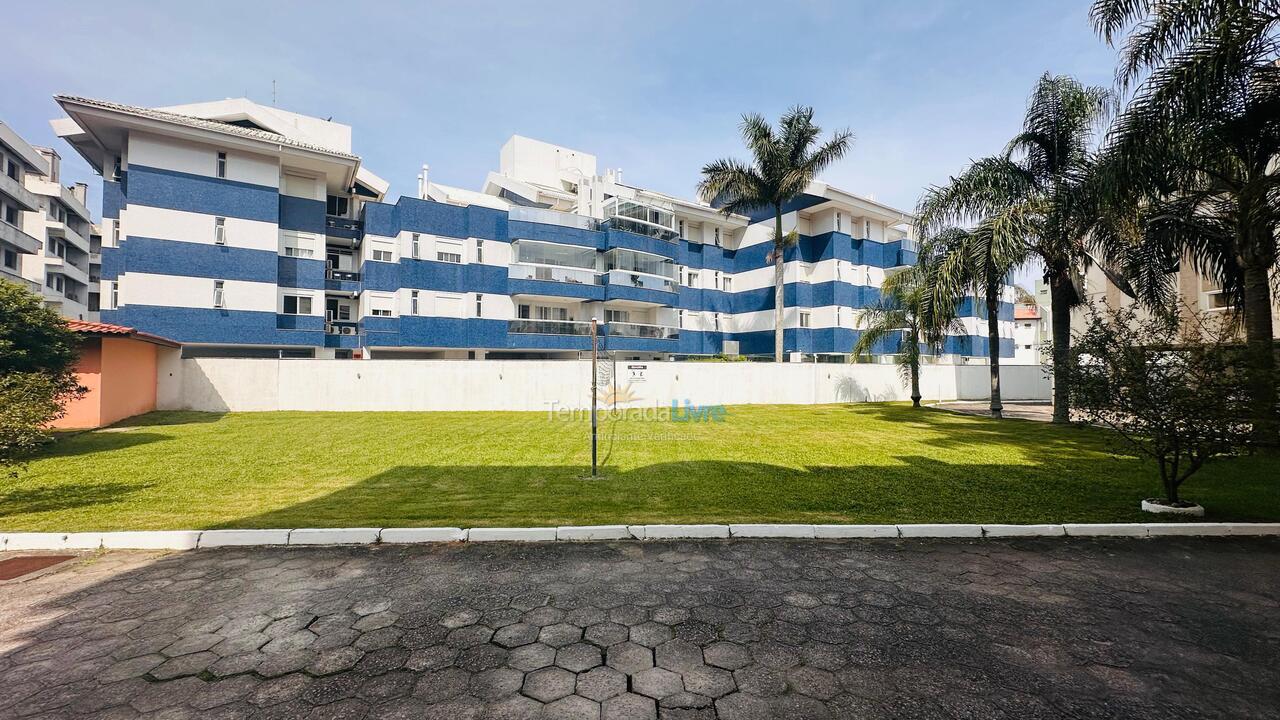 Apartamento para aluguel de temporada em Florianopolis (Praia dos Ingleses)