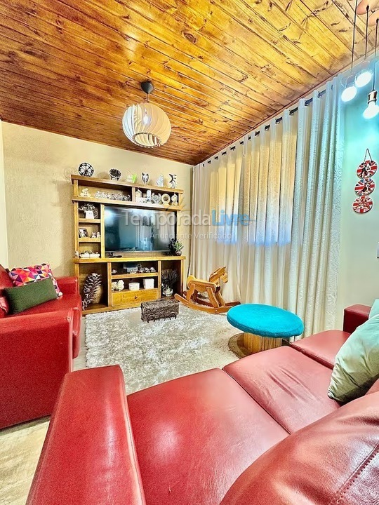 House for vacation rental in Campos do Jordão (Jardim Floriano Pinheiro)