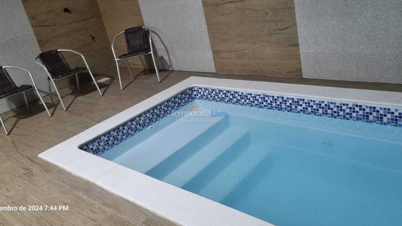 Casa para aluguel de temporada em São Francisco do Sul (Prainha)