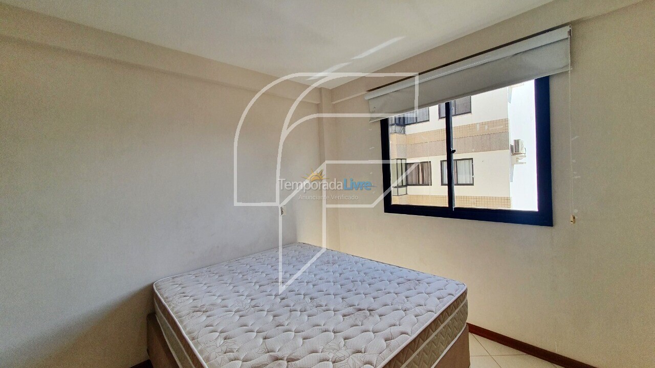Apartamento para aluguel de temporada em Guarapari (Praia do Morro)