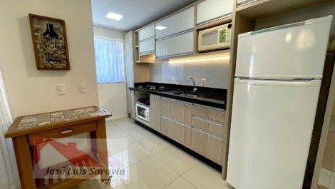 Excelente piso finamente amueblado con piscina en el centro de Bombas.