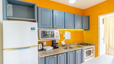 Beautiful apartment overlooking the sea!