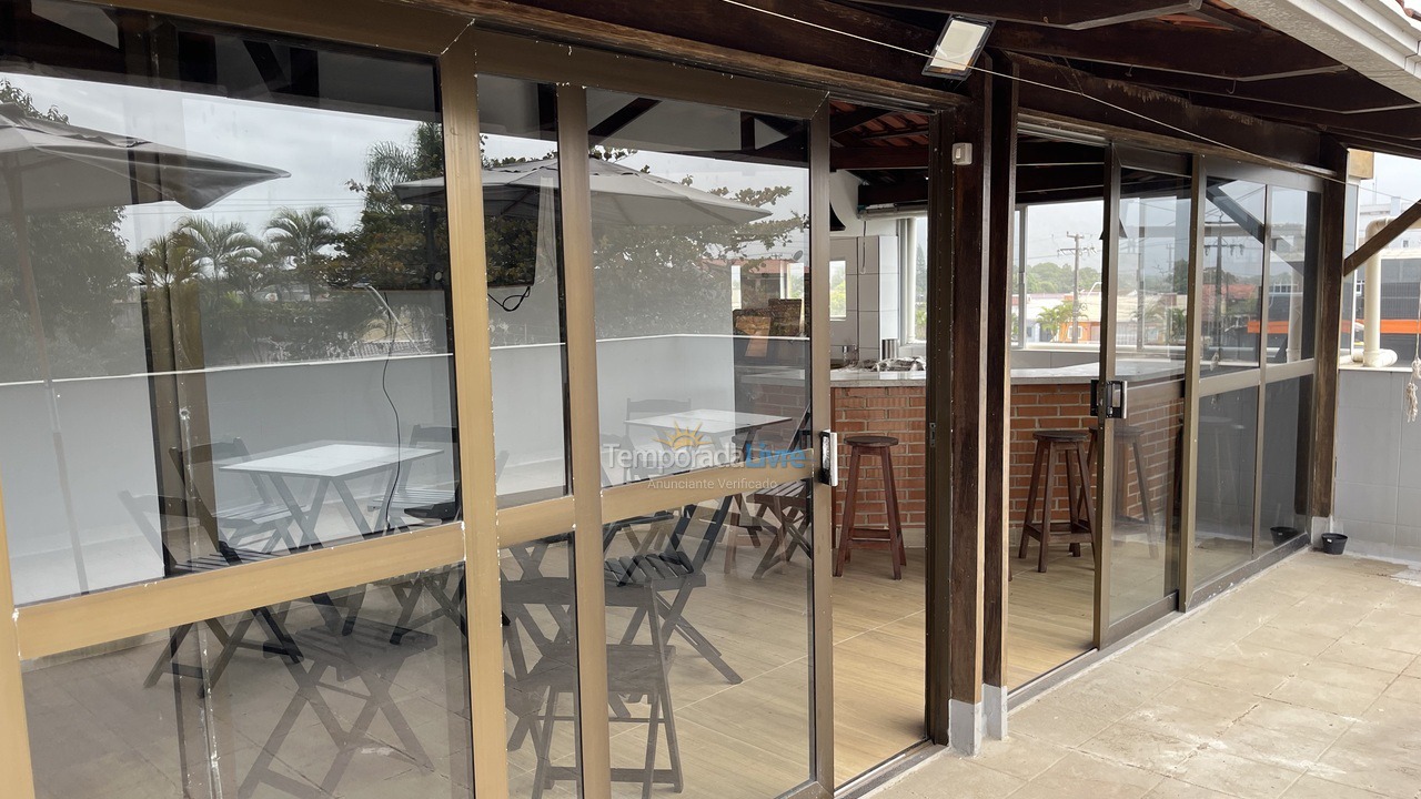 Apartamento para aluguel de temporada em Matinhos (Balneário Flamingo)