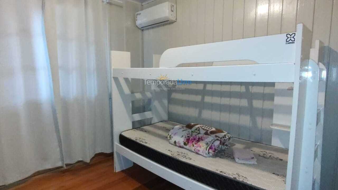 House for vacation rental in Bombinhas (Mariscal)