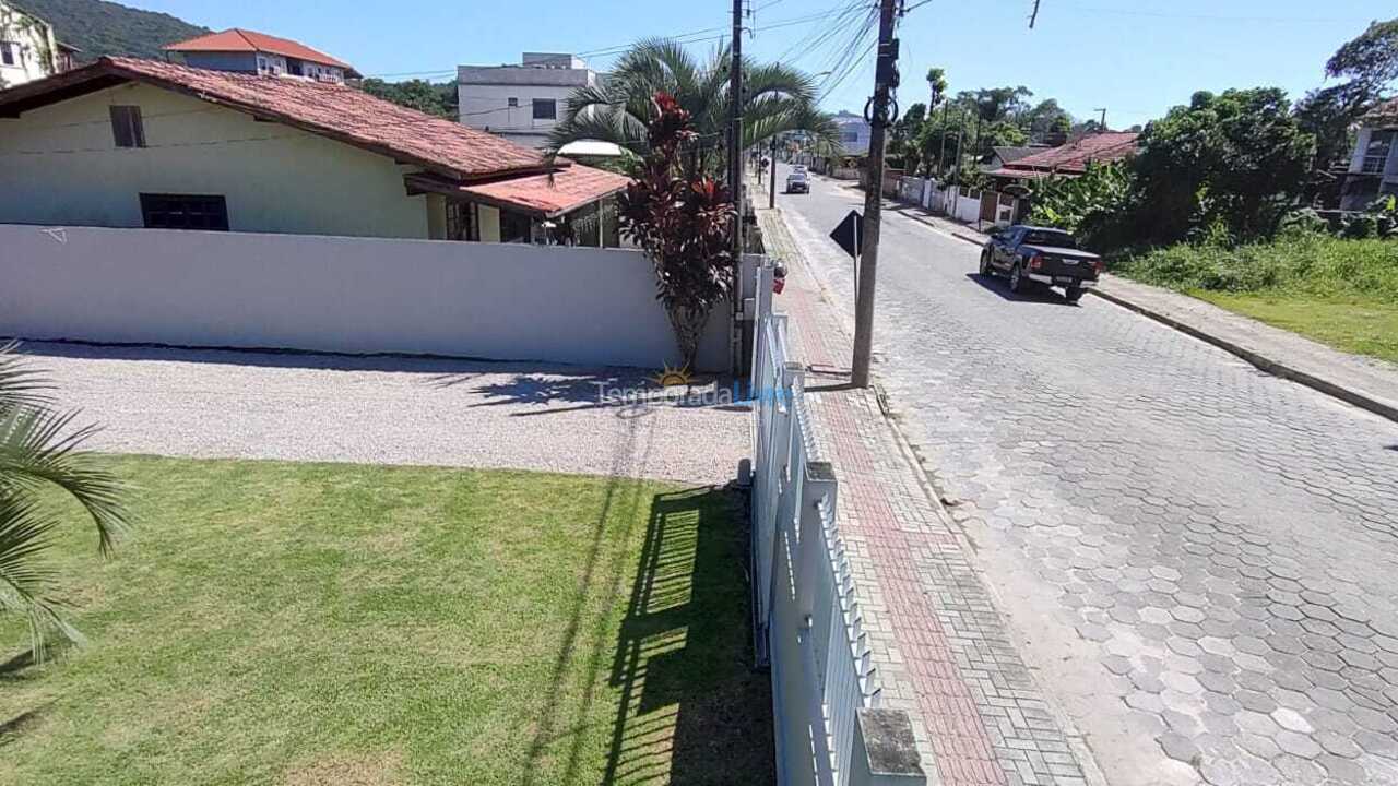 House for vacation rental in Bombinhas (Mariscal)