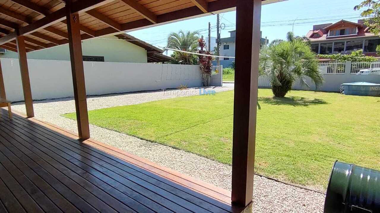House for vacation rental in Bombinhas (Mariscal)