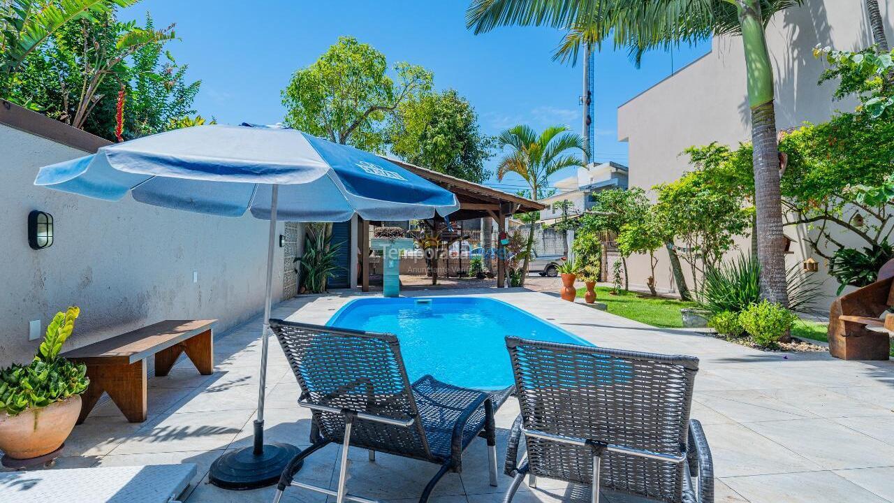 Casa para alquiler de vacaciones em Florianópolis (Cachoeira do Bom Jesus)
