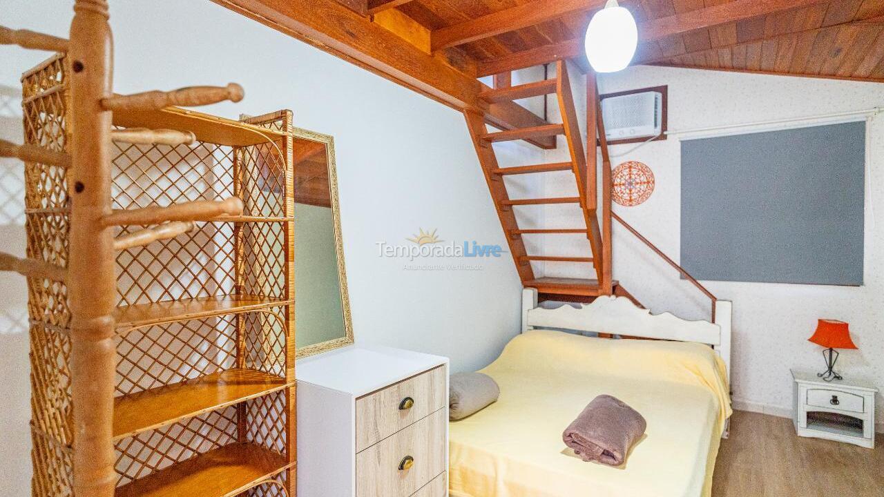 Casa para alquiler de vacaciones em Florianópolis (Cachoeira do Bom Jesus)