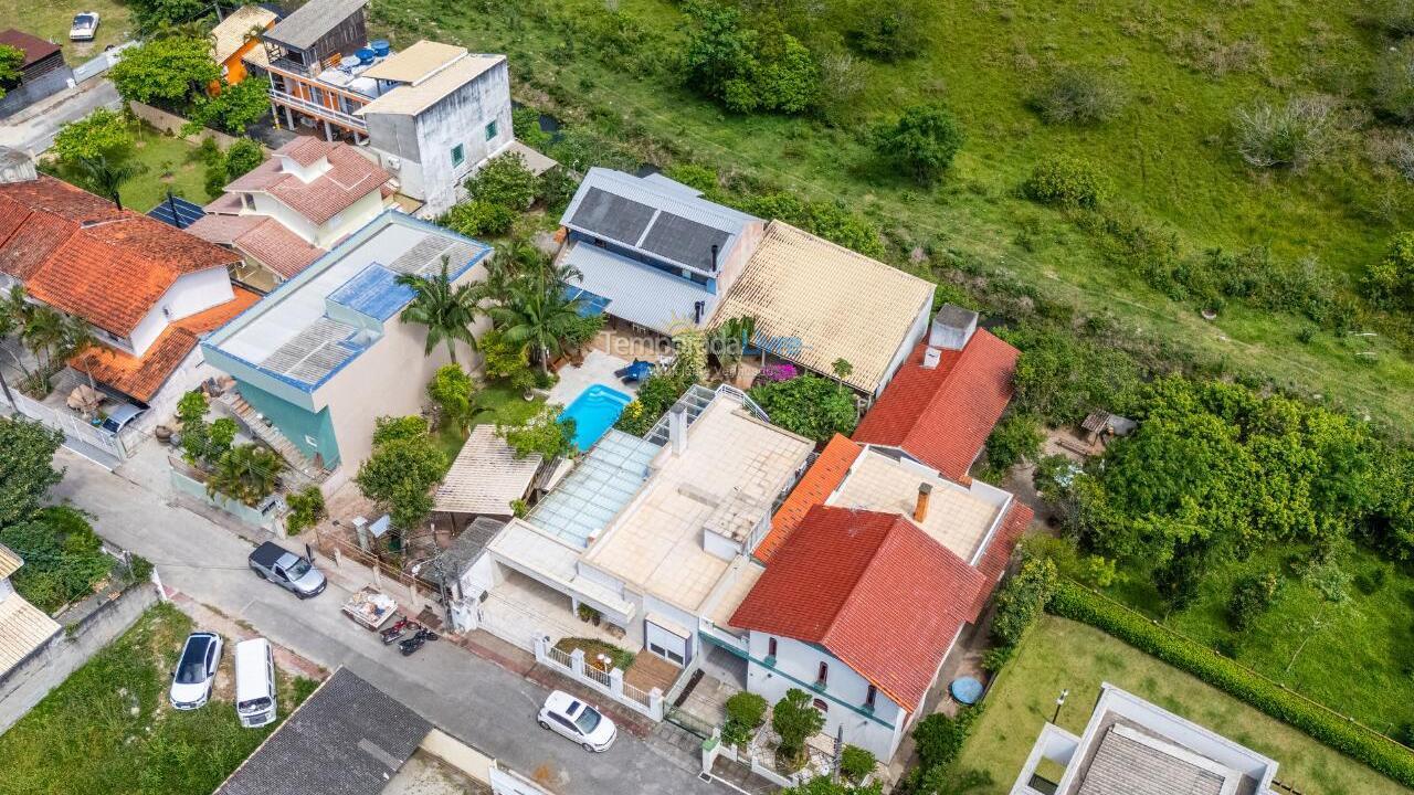 Casa para alquiler de vacaciones em Florianópolis (Cachoeira do Bom Jesus)