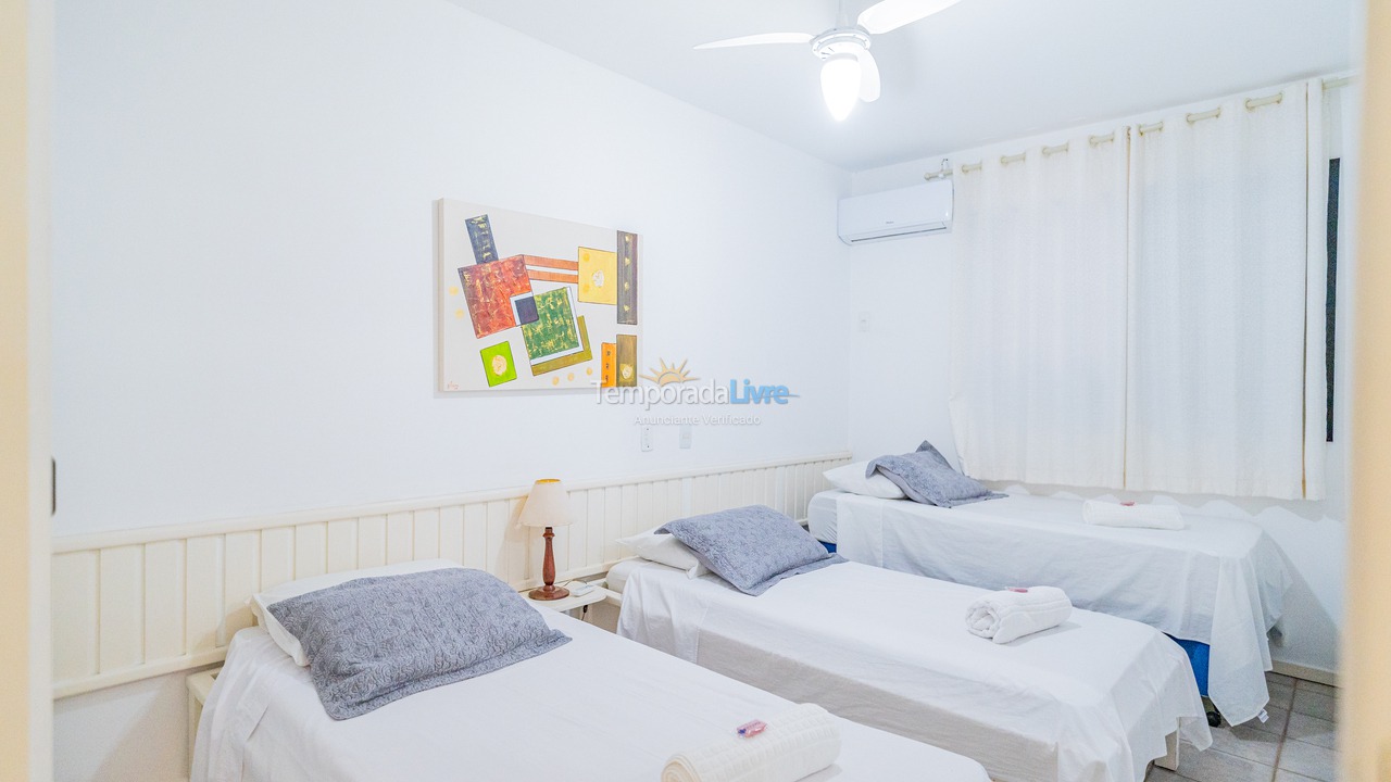 Apartamento para aluguel de temporada em Florianopolis (Canasvieiras)