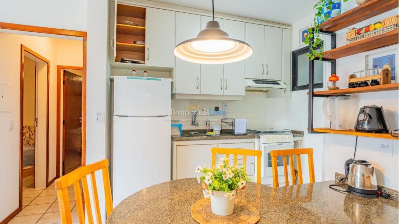 Apartamento para aluguel de temporada em Florianopolis (Canasvieiras)