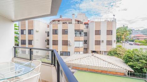 Lindo apartamento 2 quartos em condomínio de frente para o mar (C181)