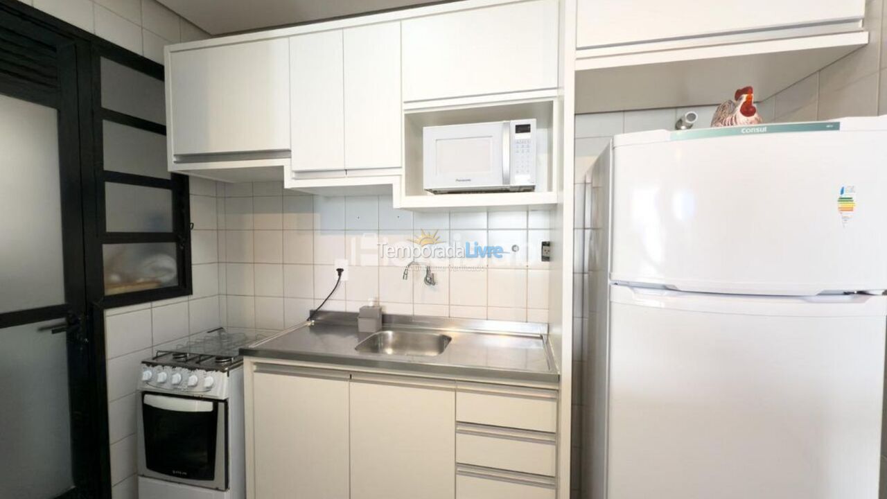 Apartamento para aluguel de temporada em Florianopolis (Canasvieiras)