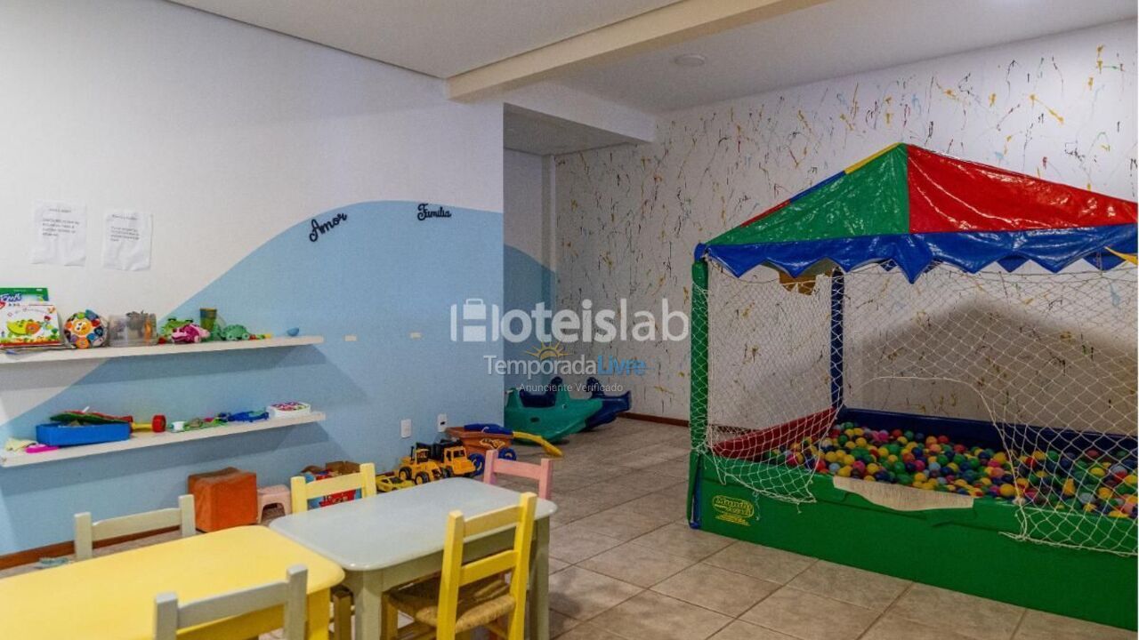 Apartamento para aluguel de temporada em Florianopolis (Canasvieiras)