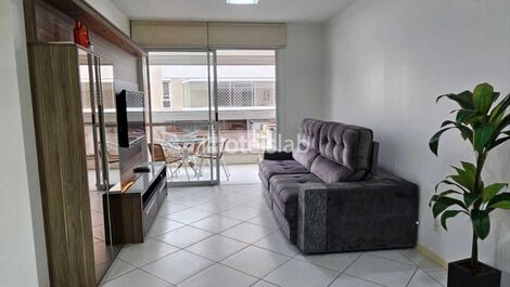 Modern 3-bedroom apartment just 100m from the beach (C179)