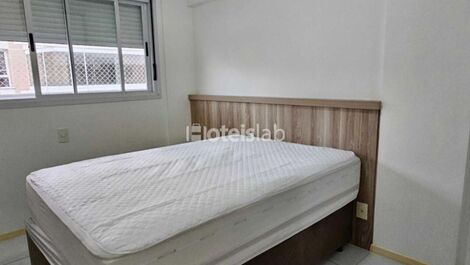 Modern 3-bedroom apartment just 100m from the beach (C179)