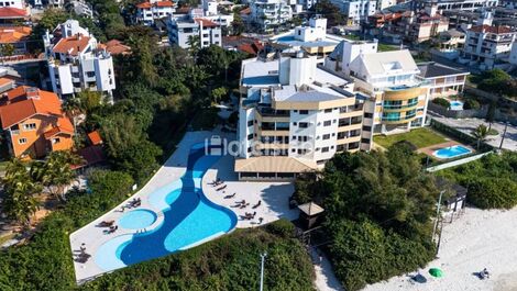 Lindo apartamento no Merit Plaza (C110)