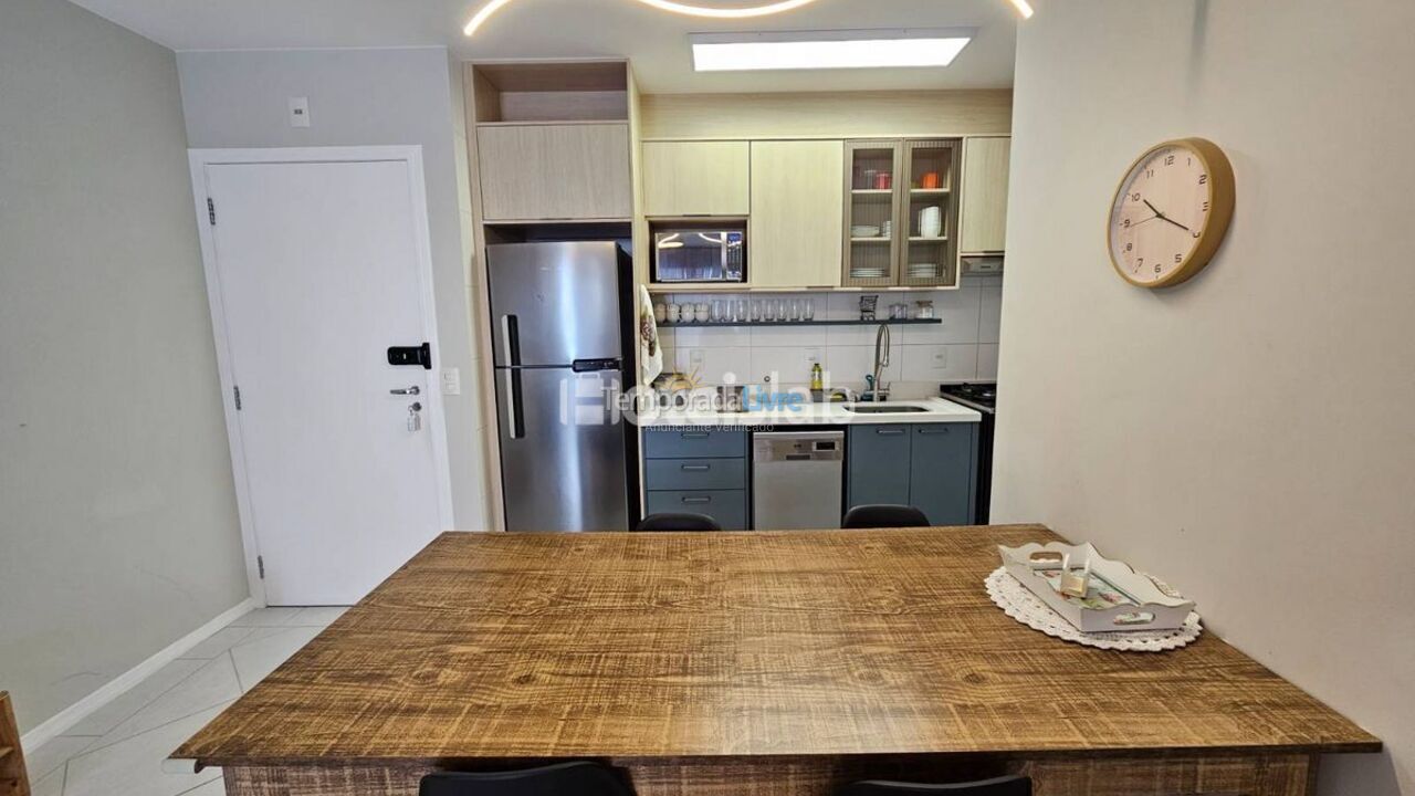 Apartamento para aluguel de temporada em Florianópolis (Cachoeira do Bom Jesus)