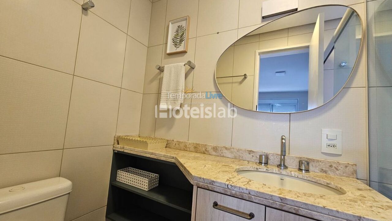 Apartamento para aluguel de temporada em Florianópolis (Cachoeira do Bom Jesus)