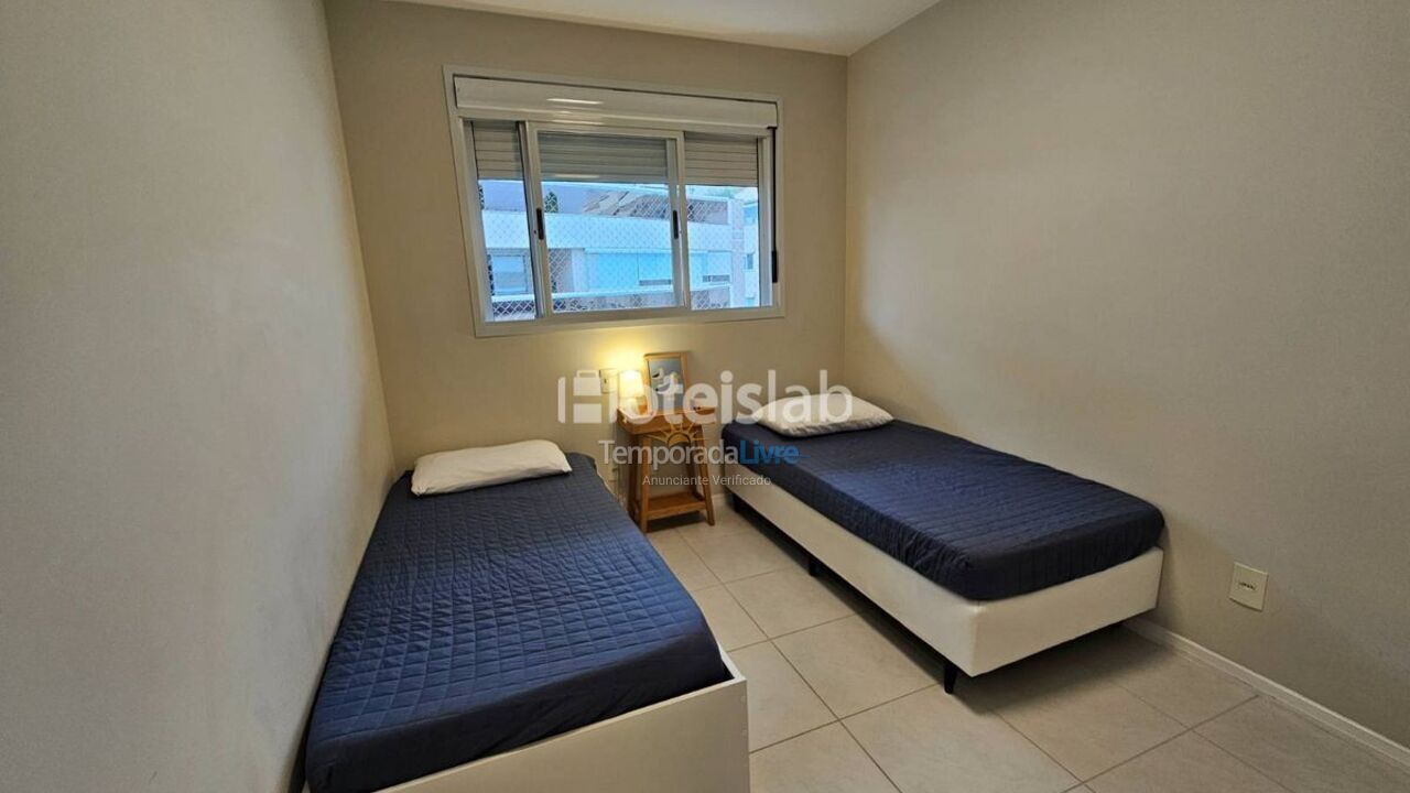 Apartamento para aluguel de temporada em Florianópolis (Cachoeira do Bom Jesus)