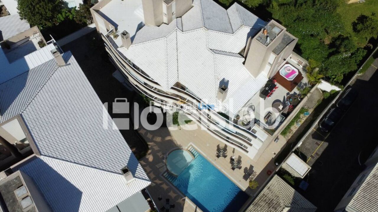 Apartamento para aluguel de temporada em Florianópolis (Cachoeira do Bom Jesus)