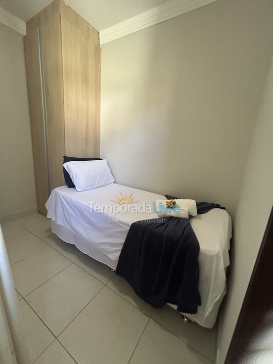 Apartamento para aluguel de temporada em Camaçari (Gurajuba)