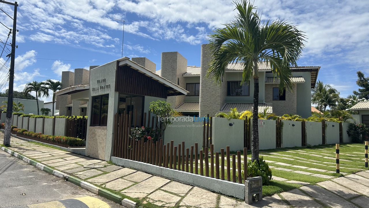 Apartamento para aluguel de temporada em Camaçari (Gurajuba)