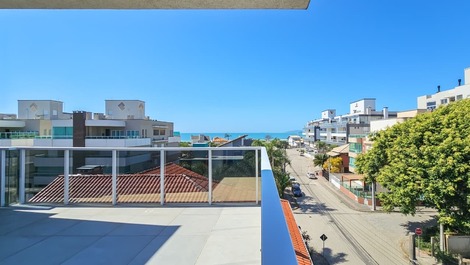 Precioso Ático Dúplex en Praia do Mariscal 03 Suites para 08 personas