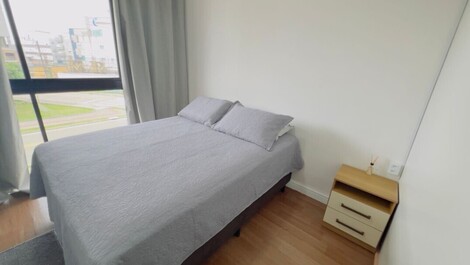 Apartamento Garden Dúplex na Praia de Mariscal