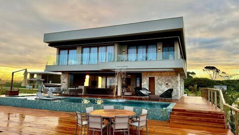 Beachfront Mansion with 8 Suites in Alphaville Guarajuba