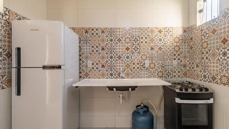 Casa com 03 quartos, no village I