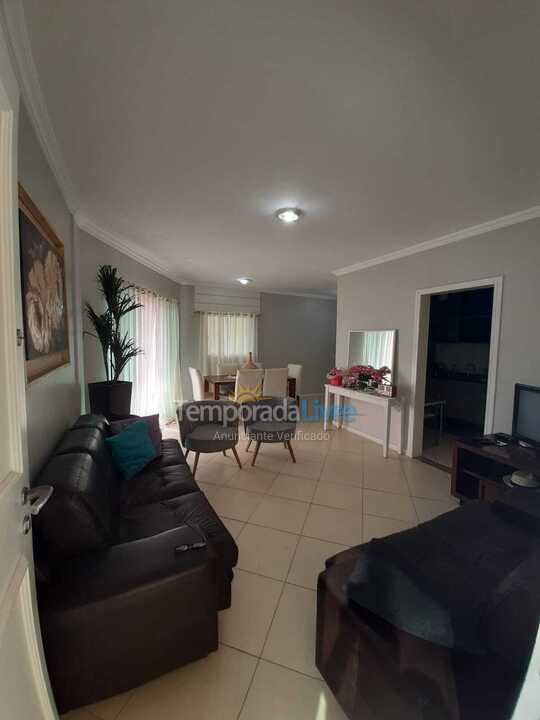 Apartment for vacation rental in Bombinhas (Praia de Bombas)