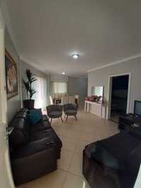 3 BEDROOM APARTMENT FOR 8 PEOPLE