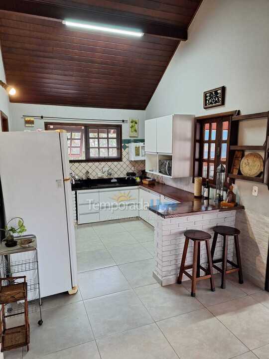 Casa para aluguel de temporada em Bertioga (Condominio Morada da Praia)