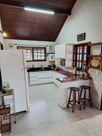 Casa Cond. Morada da Praia 4 Dorms.