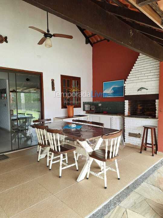 Casa para aluguel de temporada em Bertioga (Condominio Morada da Praia)