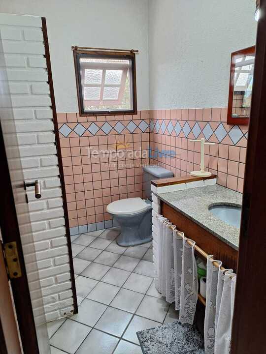 Casa para aluguel de temporada em Bertioga (Condominio Morada da Praia)