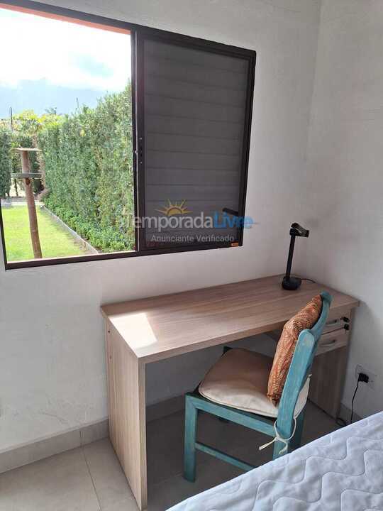 Casa para aluguel de temporada em Bertioga (Condominio Morada da Praia)