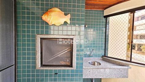 Lindo apartamento três quartos em Canasvieiras(168)