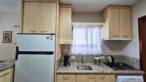 Lindo apartamento três quartos em Canasvieiras(168)