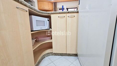 Lindo apartamento três quartos em Canasvieiras(168)