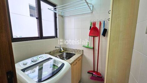 Lindo apartamento três quartos em Canasvieiras(168)